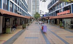 Toa Payoh Central (D12), Shop House #525636721